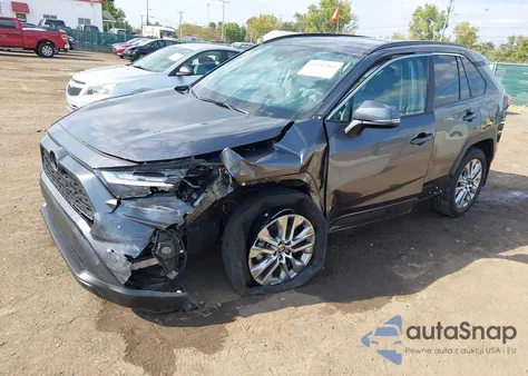 2023 Toyota Rav4 Xle Premium z USA, uszkodzony, nr VIN 2T3A1RFV6PC380526